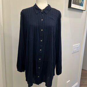NWT- Style & Co navy blue long sleeve Tunic Shirting. Size XL